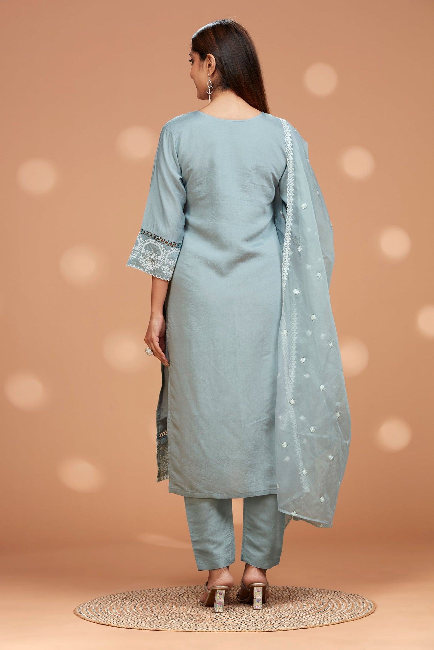 Straight Fit Embroidered Kurta with Pant & Shiffon Duppatta